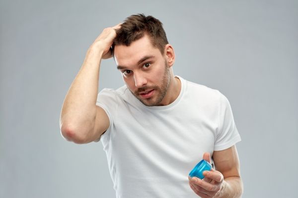 Minoxidil, ¿qué es y cómo ayuda a la caída del pelo? 1