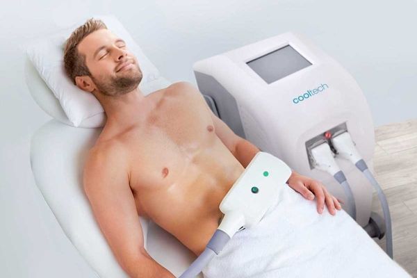 ¿Es posible una liposucción sin cirugía en el hombre? 3