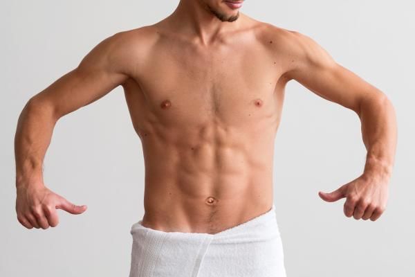 ¿Cuánto cuesta una abdominoplastia en España? 1