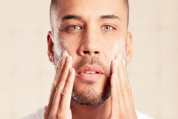 Retinol y vitamina C, ¿Se pueden mezclar?